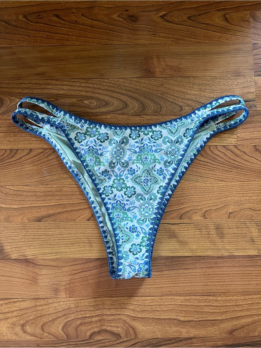 Hollister Swim Blue High-leg Embroidered Stitch Strappy Cheekiest Bikini L